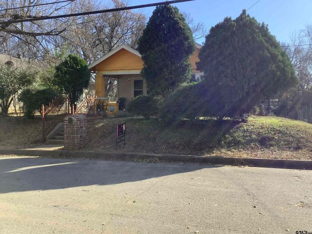 1106 W Claude St., Tyler, TX 75701