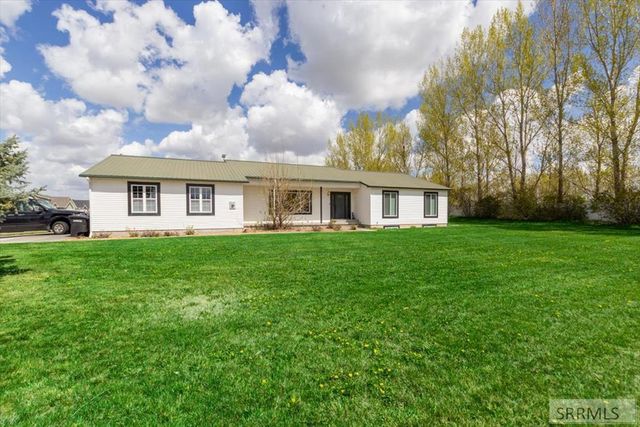 1987 47th Street, Ammon, ID 83401