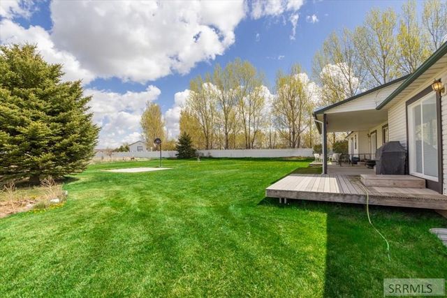 1987 47th Street, Ammon, ID 83401