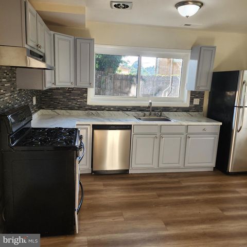 1405 42ND ST SE, Washington, DC 20020