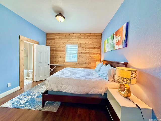 702 E EUCLID AVE, San Antonio, TX 78212
