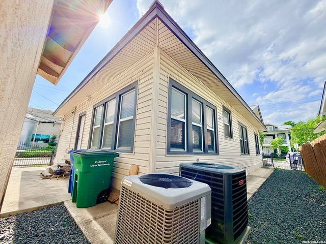 702 E EUCLID AVE, San Antonio, TX 78212