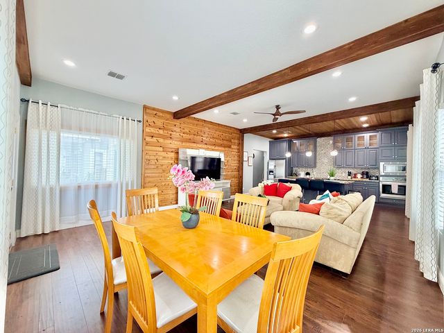 702 E EUCLID AVE, San Antonio, TX 78212