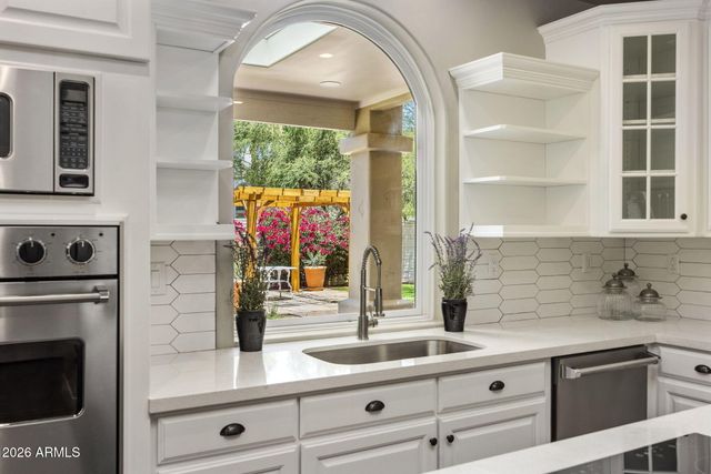 10150 E SAN SALVADOR Drive, Scottsdale, AZ 85258
