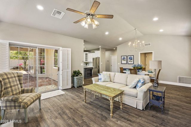 10150 E SAN SALVADOR Drive, Scottsdale, AZ 85258