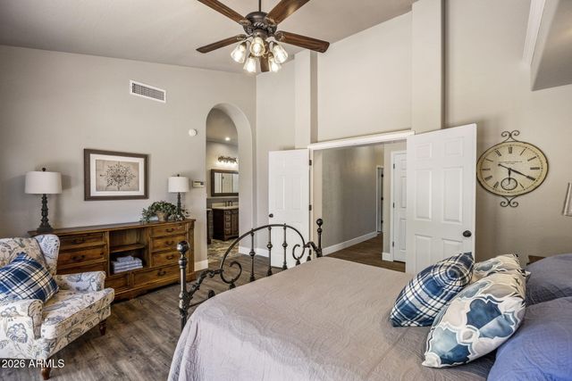 10150 E SAN SALVADOR Drive, Scottsdale, AZ 85258