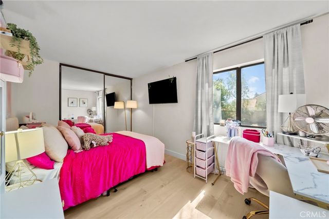 23684 Strathern, West Hills, CA 91304