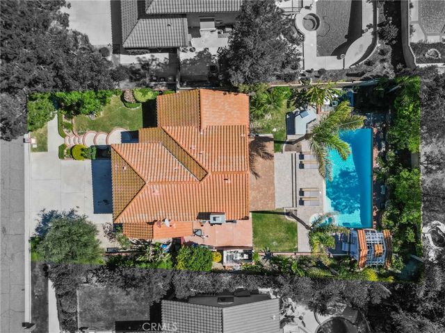 23684 Strathern, West Hills, CA 91304