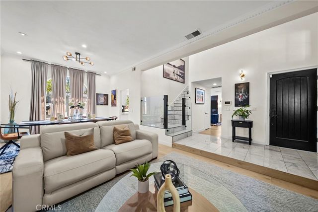 23684 Strathern, West Hills, CA 91304