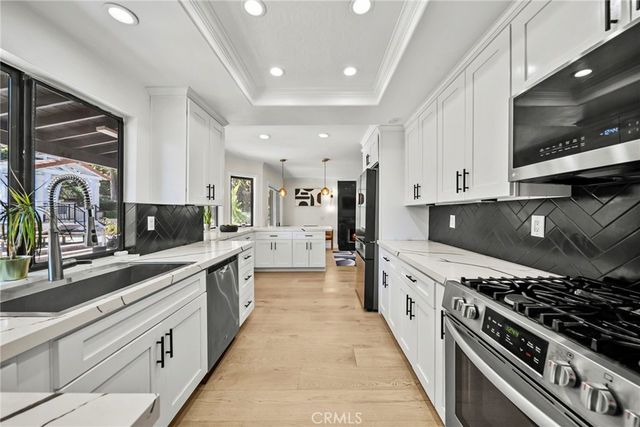 23684 Strathern, West Hills, CA 91304