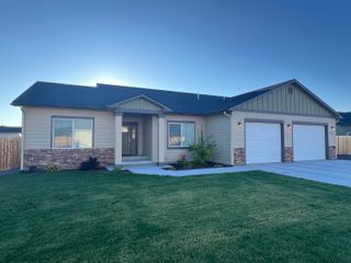 3732 La Habra Way, Klamath Falls, OR 97603