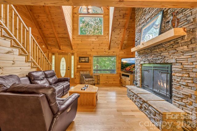 328 Nile Park Drive, Blowing Rock, NC 28605