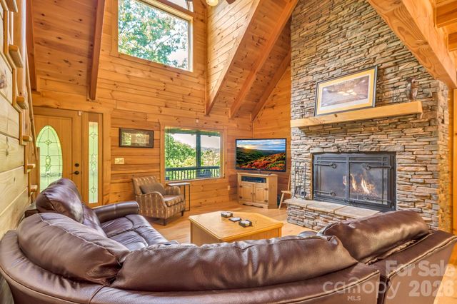 328 Nile Park Drive, Blowing Rock, NC 28605
