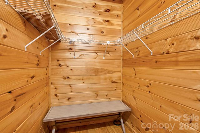 328 Nile Park Drive, Blowing Rock, NC 28605