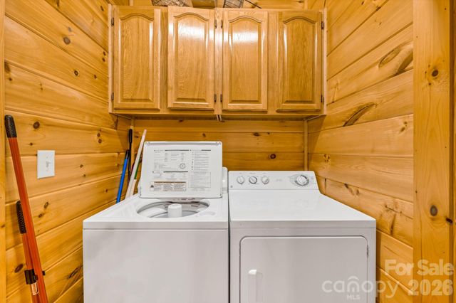 328 Nile Park Drive, Blowing Rock, NC 28605