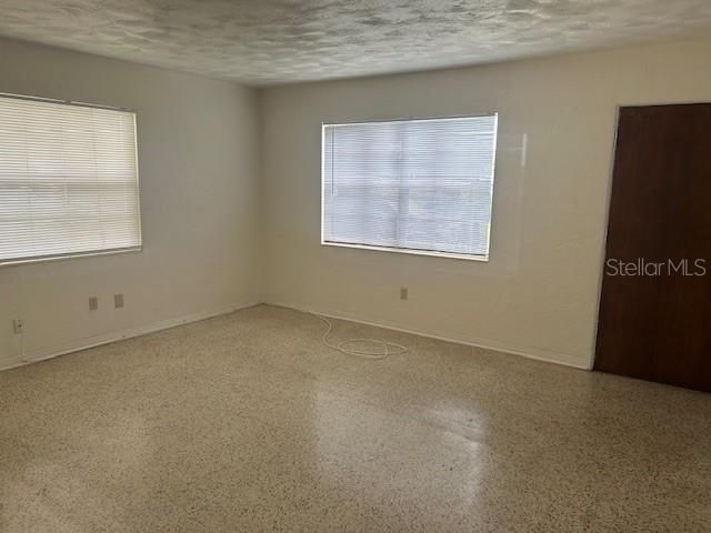 2518 40TH AVENUE N, St Petersburg, FL 33710