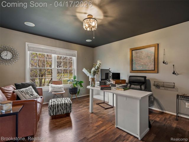 6707 Forest Pointe Boulevard, Springfield Charter Township, MI 48350