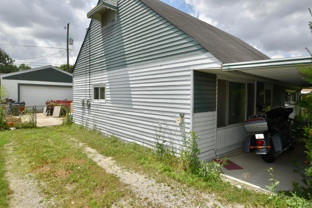 4027 Rickenbacker Avenue, Columbus, OH 43213