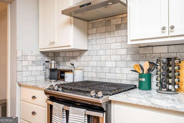 2411 Fair Lane, Decatur, GA 30032