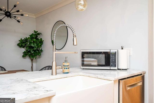 2411 Fair Lane, Decatur, GA 30032