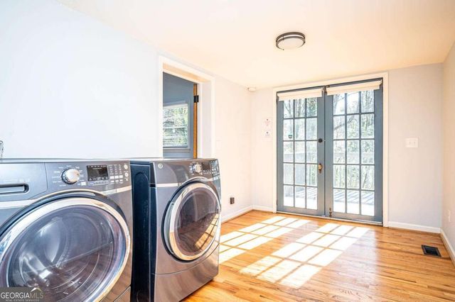 2411 Fair Lane, Decatur, GA 30032