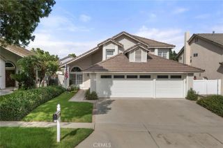 1718 Fairmont Dr, Corona, CA 92882