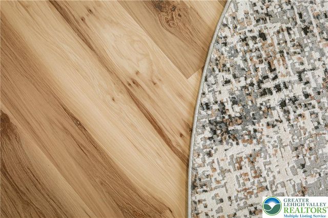 427 Walnut Drive, Lehigh Twp, PA 18067