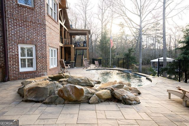 139 Lake Pines Circle, Jackson, GA 30233