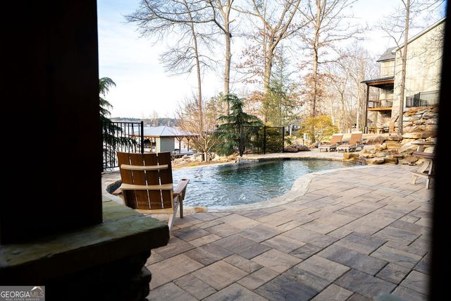 139 Lake Pines Circle, Jackson, GA 30233