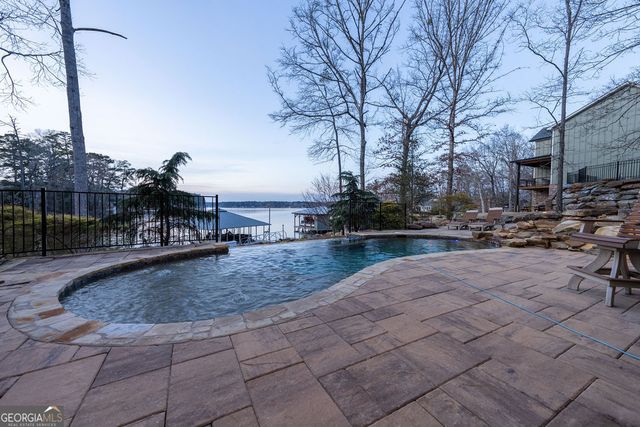 139 Lake Pines Circle, Jackson, GA 30233