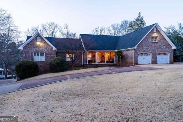 139 Lake Pines Circle, Jackson, GA 30233