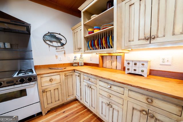 139 Lake Pines Circle, Jackson, GA 30233