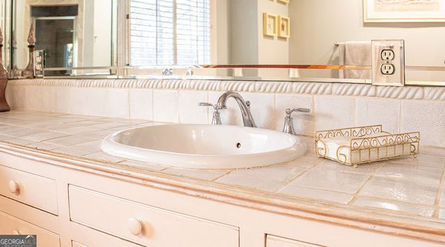 139 Lake Pines Circle, Jackson, GA 30233