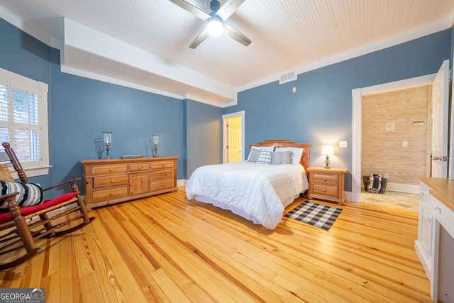 139 Lake Pines Circle, Jackson, GA 30233