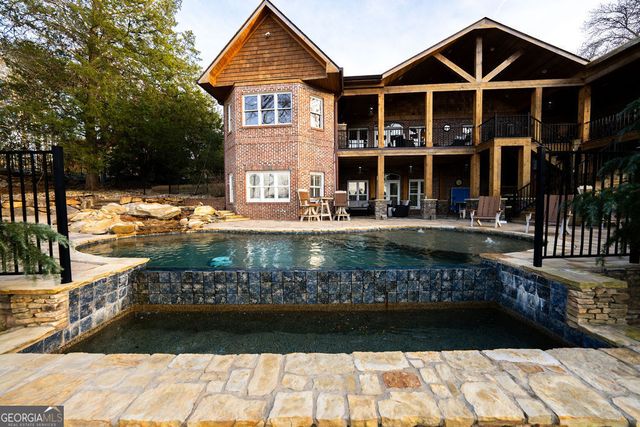 139 Lake Pines Circle, Jackson, GA 30233