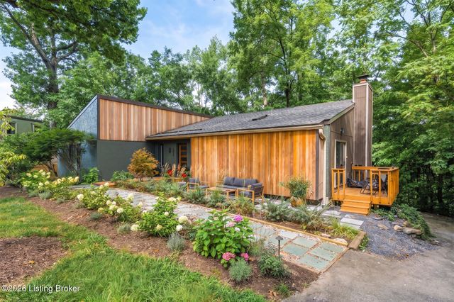 1513 Thackeray Dr, Louisville, KY 40205