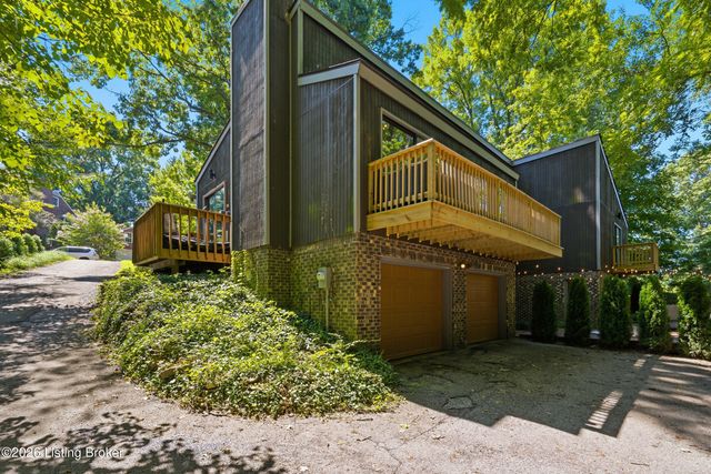 1513 Thackeray Dr, Louisville, KY 40205