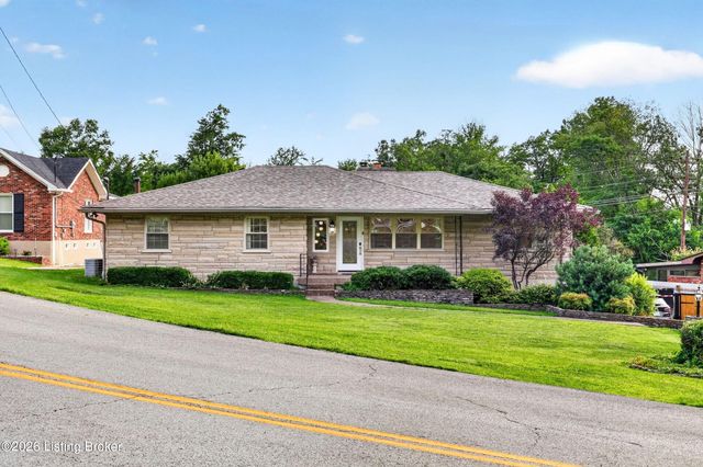 1618 Dawn Dr, Louisville, KY 40216