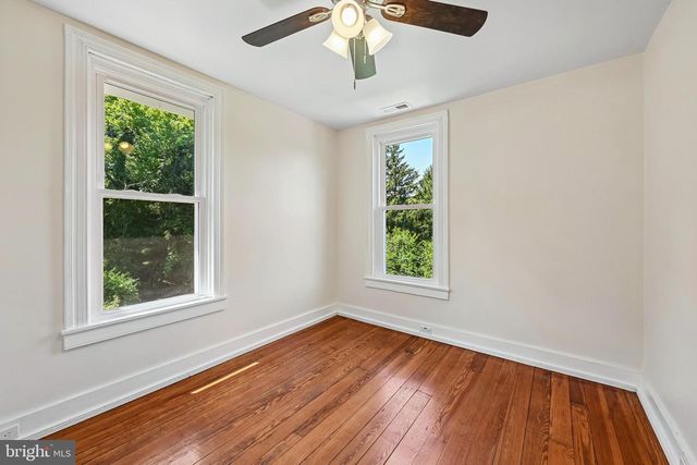 5702 FALLS RD, Baltimore, MD 21209