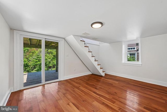 5702 FALLS RD, Baltimore, MD 21209