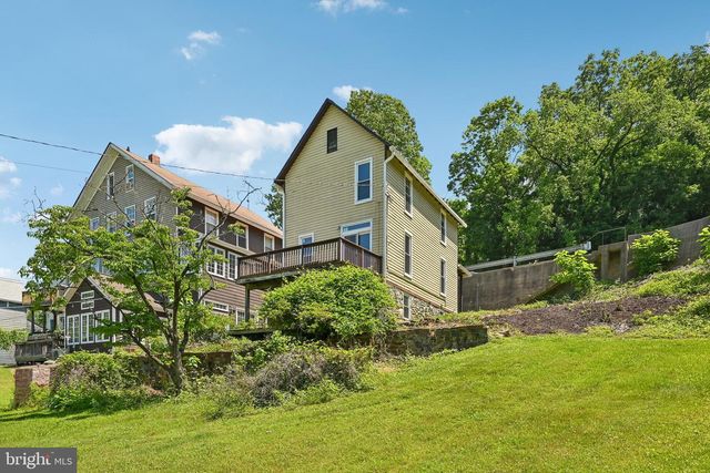 5702 FALLS RD, Baltimore, MD 21209
