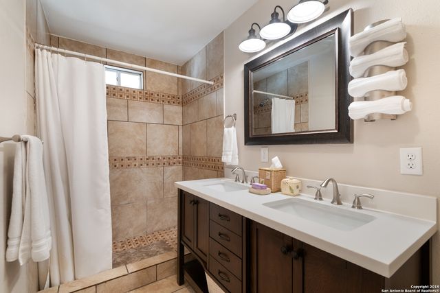 242 LONE STAR BLVD, San Antonio, TX 78204