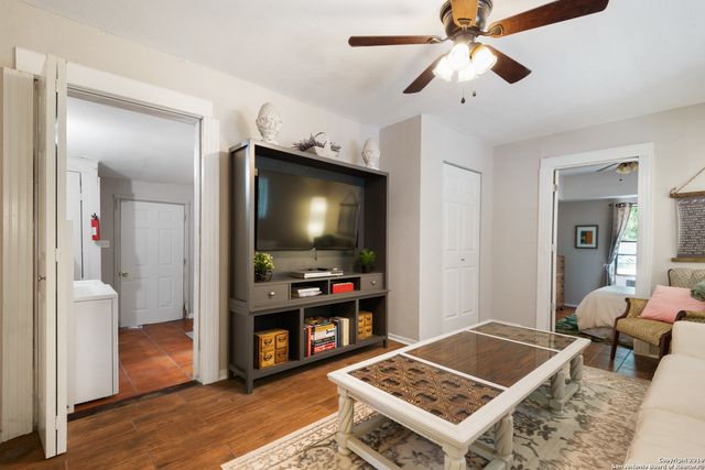 242 LONE STAR BLVD, San Antonio, TX 78204