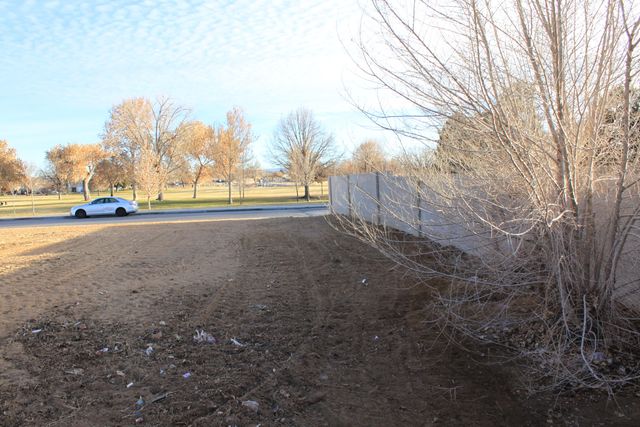 3801 Palomas Drive NE, Albuquerque, NM 87110