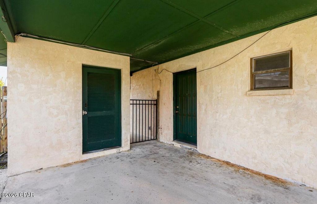 Image 3 of property listing at 3211 Treasure Circle, Panama City Beach, FL 32408