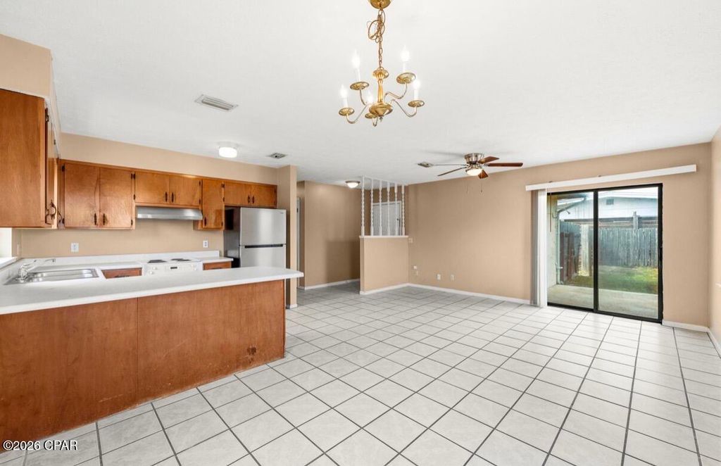 Image 7 of property listing at 3211 Treasure Circle, Panama City Beach, FL 32408