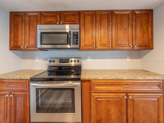 916 GILLESPIE STREET, Englewood, FL 34223