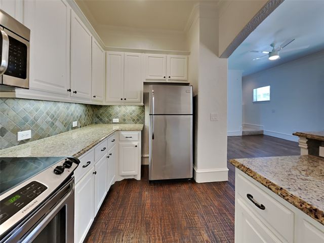 1537 Sienna Court, Dallas, TX 75204