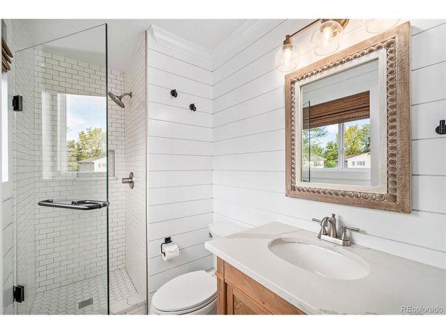 1649 Gillette Ct, Longmont, CO 80501