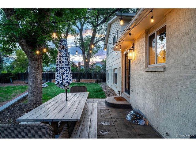 1649 Gillette Ct, Longmont, CO 80501